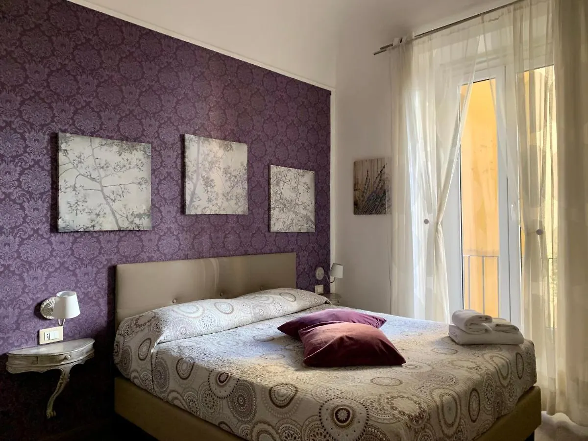 Guest House Casa Vicenza Rome 3*,  Italy
